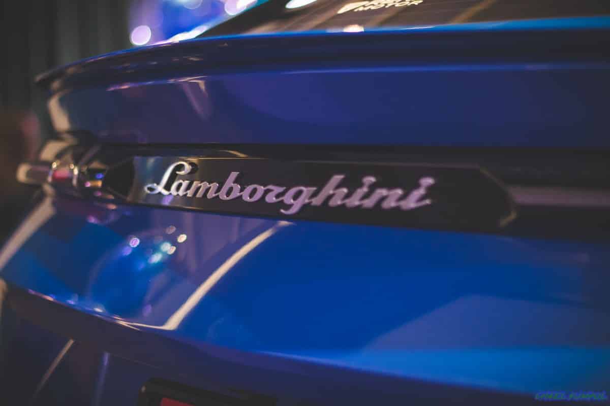 งานออกรถ lamborghini