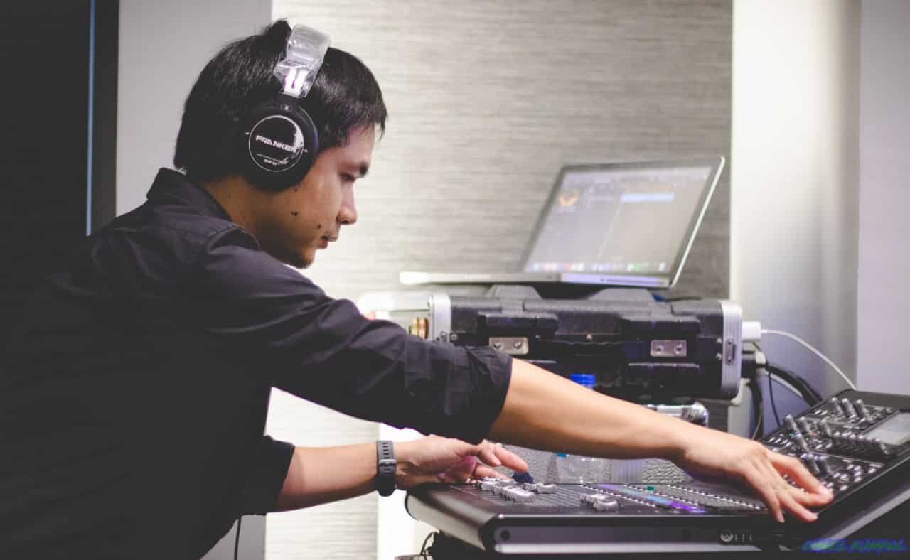 sound engineer